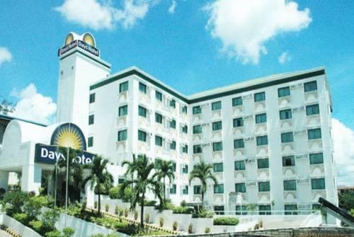 Days Hotel Mactan Cebu Мактан Экстерьер фото